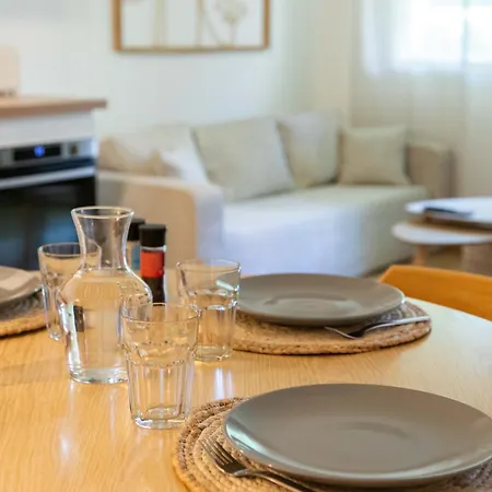 Zenitude-t3-terrasse-parking Apartment *