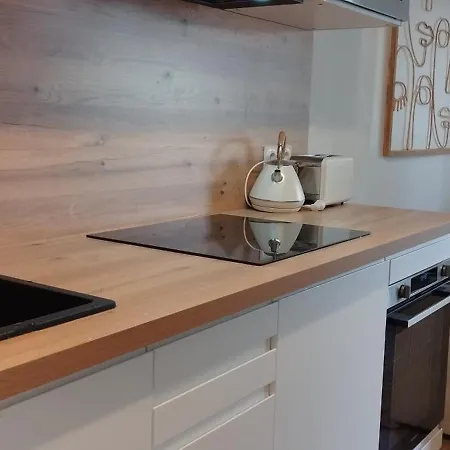 Apartment Zenitude-t3-terrasse-parking Agen